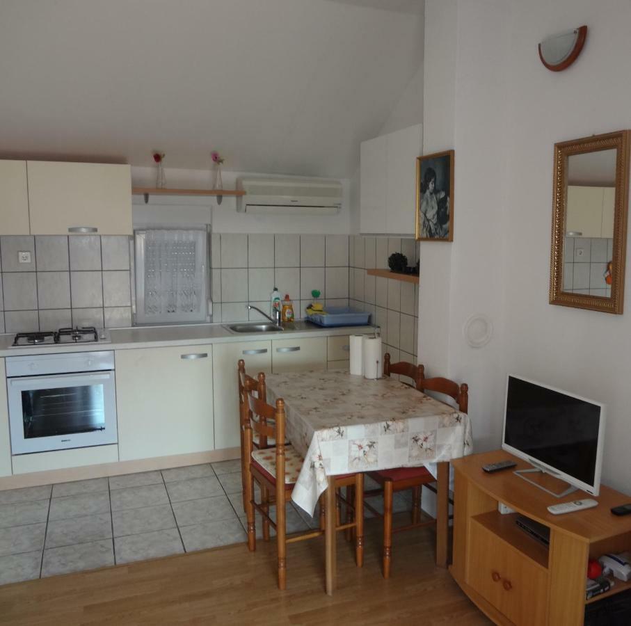 Apartman Mate Zablaće Buitenkant foto